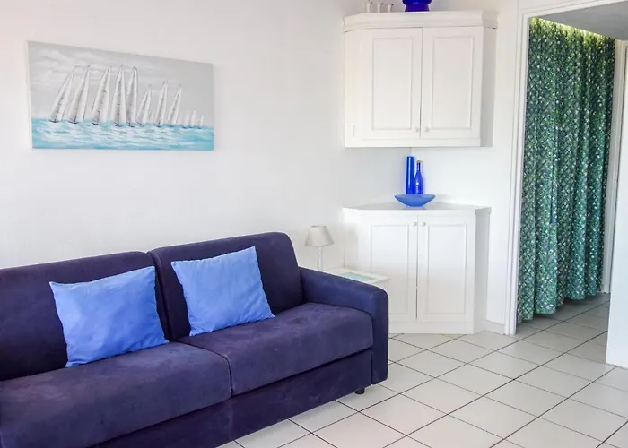 Athena Residence-1 By Interhome Apartment *